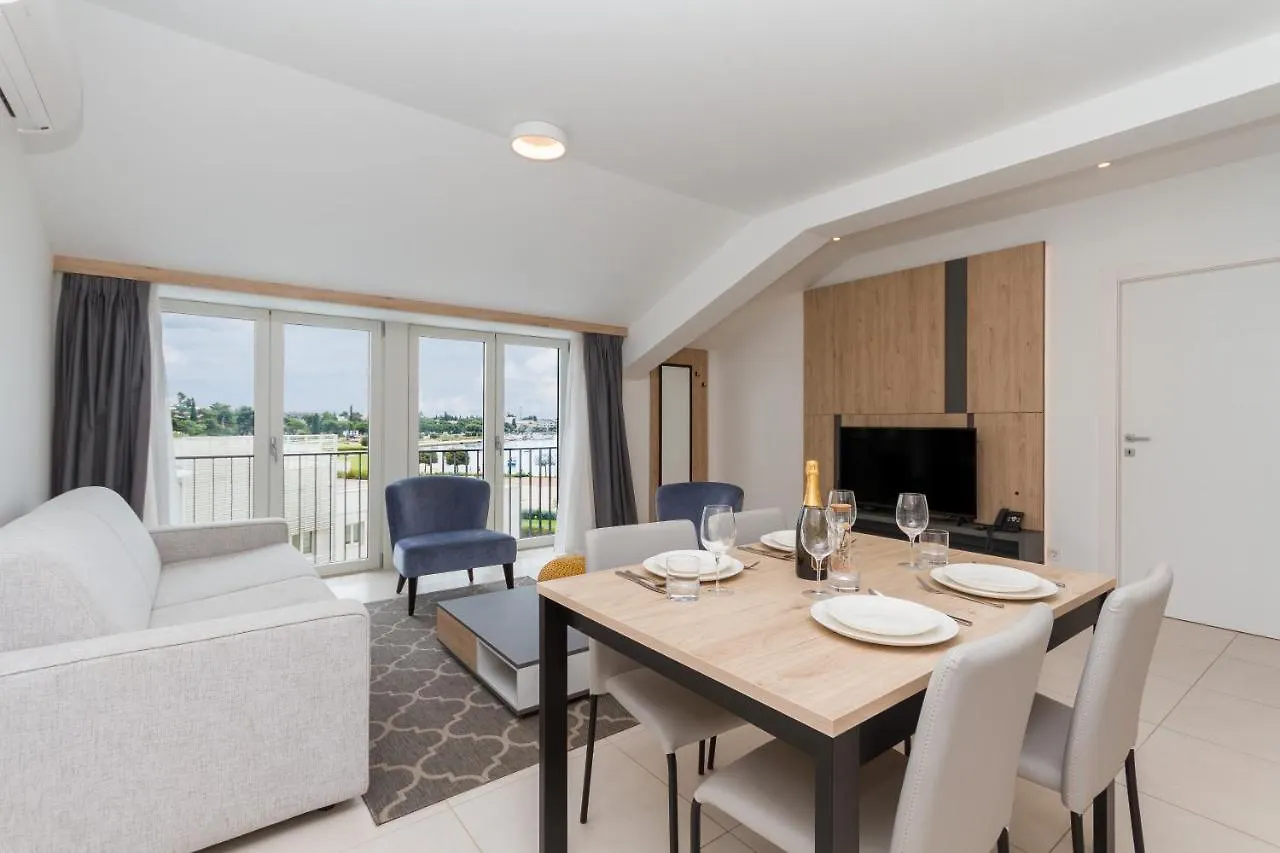 Supreme Apartments Adriatico With Sea View Umag
