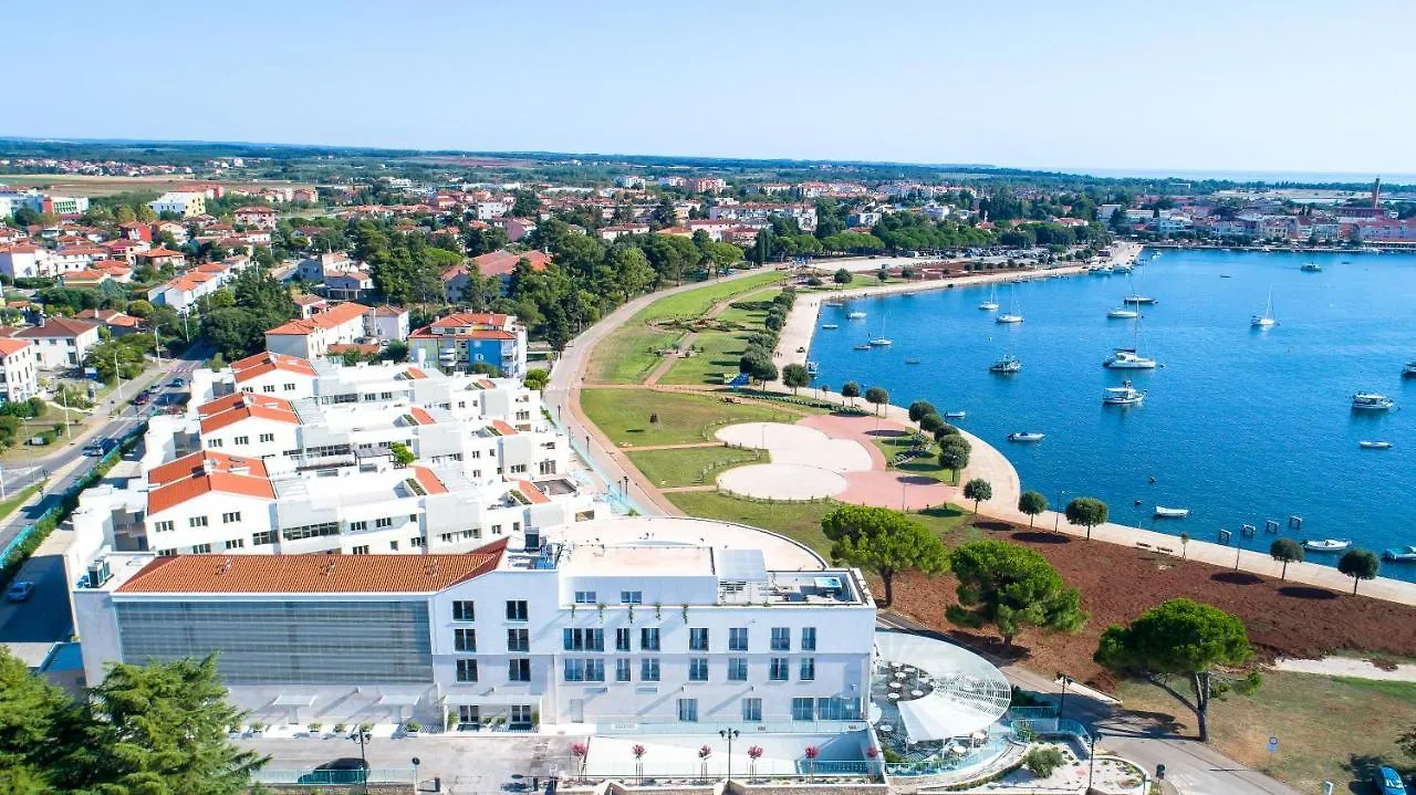 Supreme Apartments Adriatico With Sea View Umag 0*,  Croatia