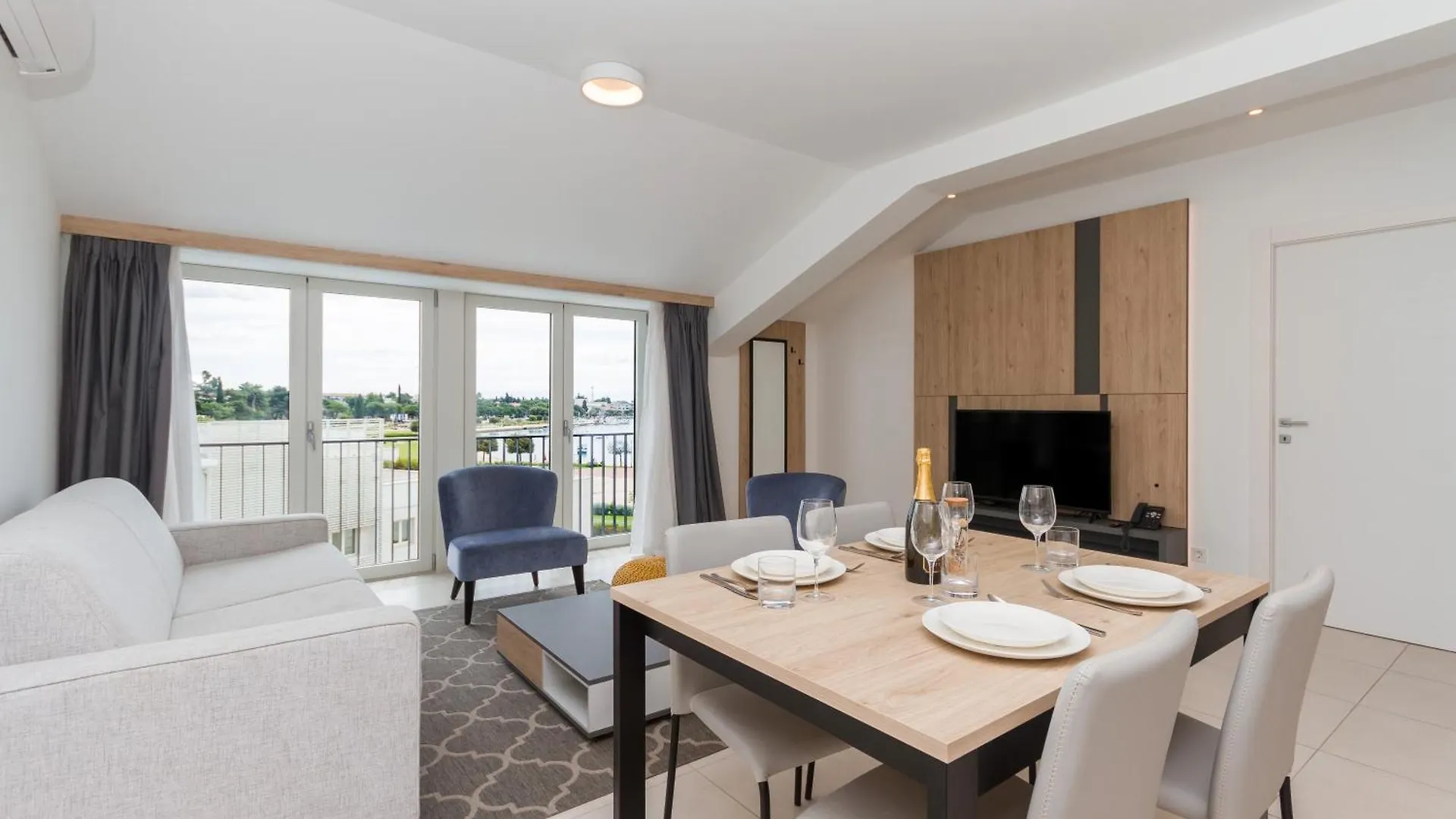 Supreme Apartments Adriatico With Sea View Umag 0*,  Chorvatsko